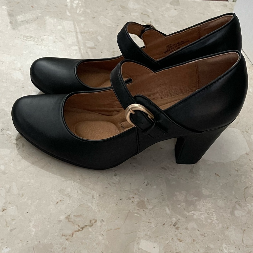 Söfft Miranda Mary Jane Pump- Black